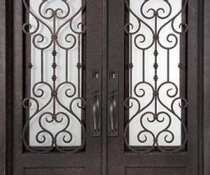 pintu-besi.jpg